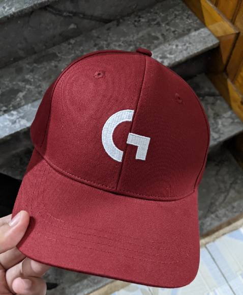 Hài lòng về chất lượng sản phẩm, đẹp. Được tặng mũ cũng rất OK. Giao hàng nhanh dịch vụ tốt