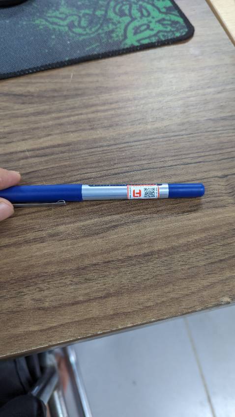 Một người già bề ngoài khó tính, từ khi vợ ông mất đi, ông chỉ muốn chết. Từ tuổi thơ khó khăn, đến khi lập gia đình cũng là người khó gần, thật thà và chỉ biết có công việc. Ông rất chiwwuf bà nên sự ra đi của bà cũng làm cho cs ông như kêta thúc. Ông chỉ muoona chêta quách cho xong, nhưng lần nào xũng vậy ông lại bị cản trở sự chết, và ông lại phải đi giúp đỡ hàng xóm. Có 1 chút nhẹ nhàng cho ta cảm thông với cuộc sống người khác, nhất là với người già.