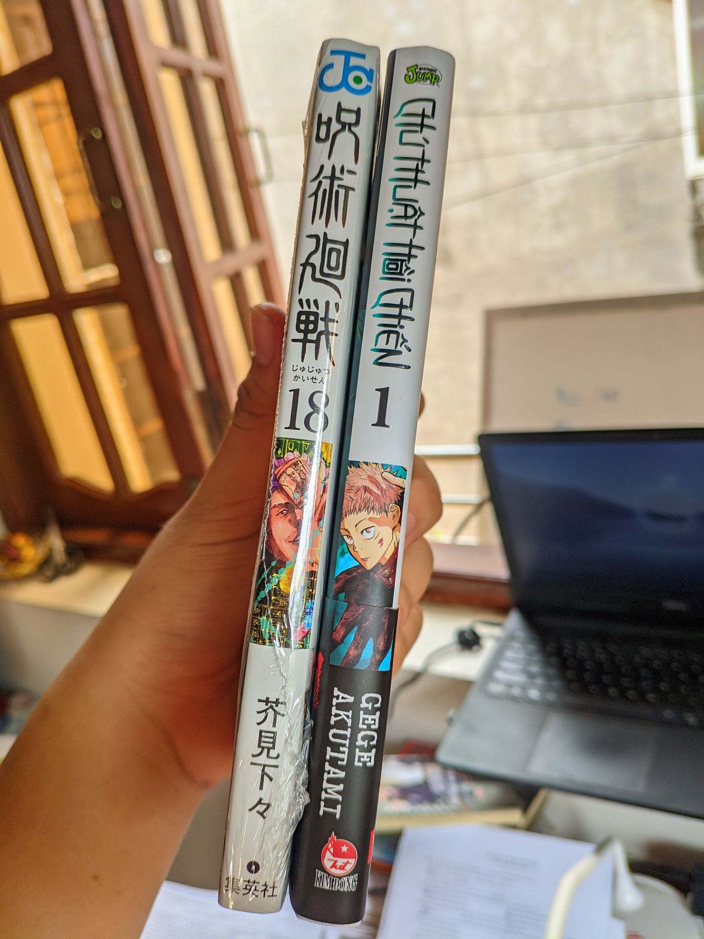 Nhận được hàng roài hehehe, trừ seal hơi xấu thì còn lại ok