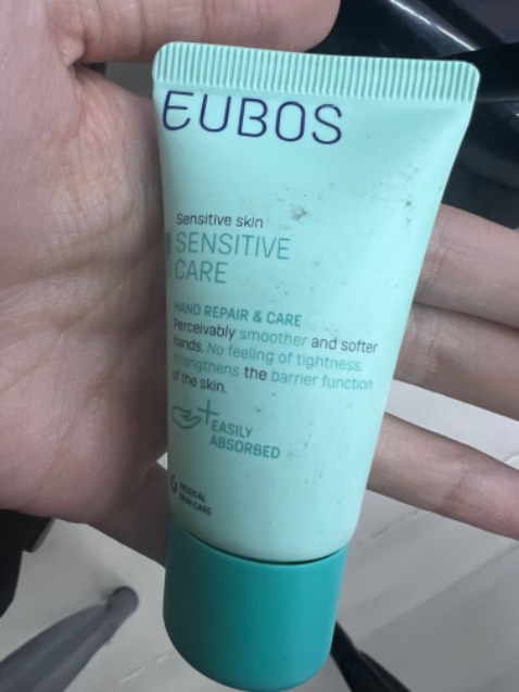 Dùng lâu rồi h mới có dịp đánh giá, dùng tốt, kem mềm, thơm dưỡng tốt