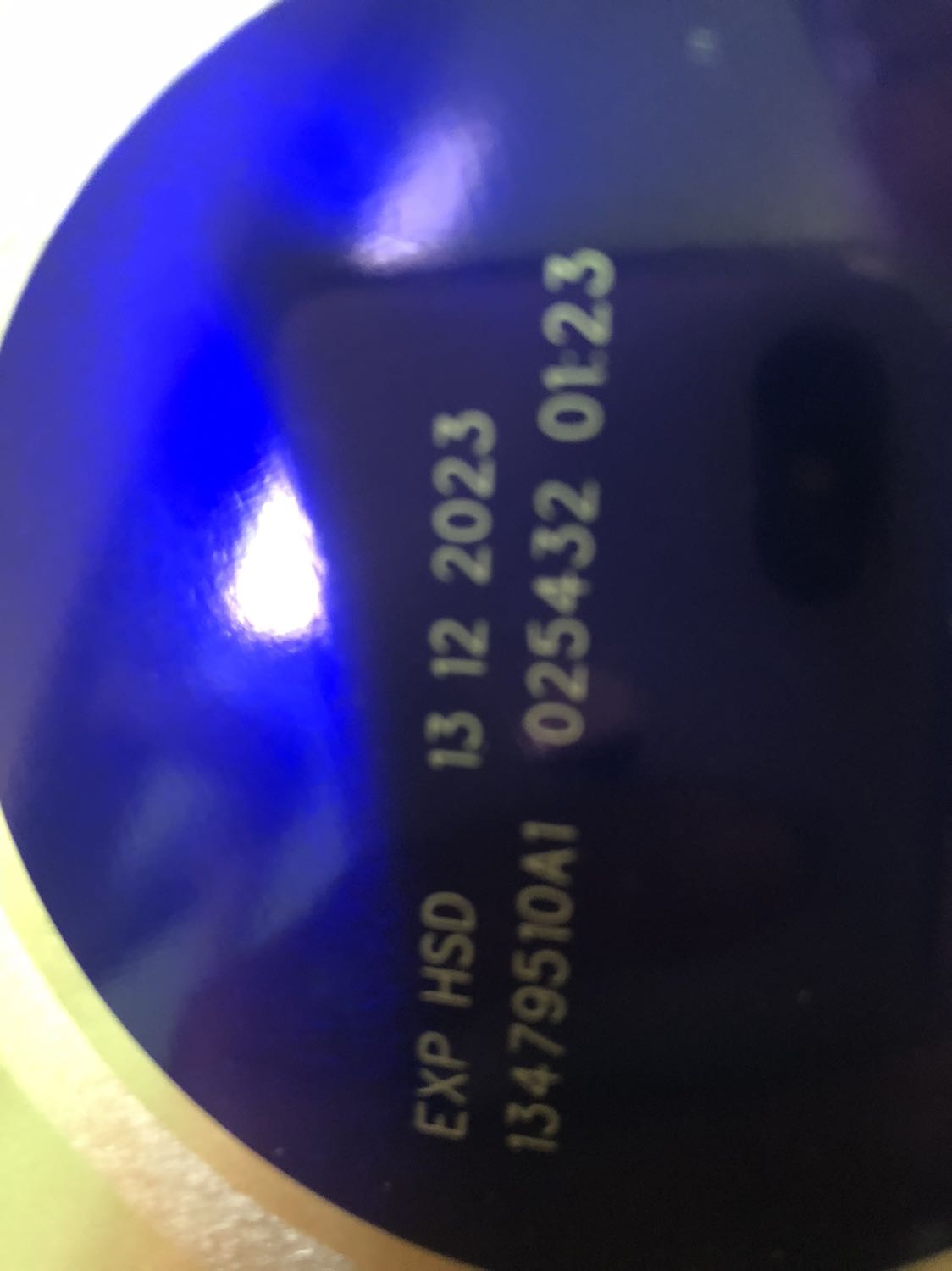 Đóng gói cẩn thận,hạn sử dụng còn xa có điều giá niêm yết sp ở shop hơi loạn,cùng sp nhưng giá khác nhau tùm lum