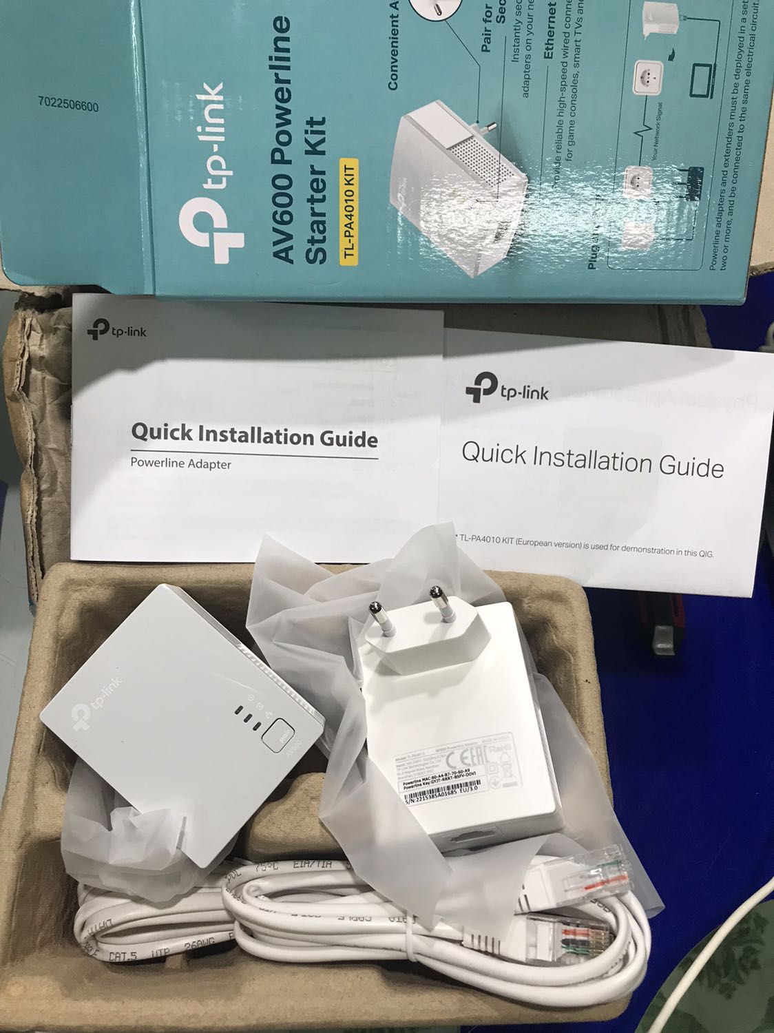 Hàng chuẩn TP-Link! Tiếc là LAN PORT chỉ ở mức 10/100Mbps nên không sử dụng được hết băng thông nhà mình đang dùng gói cước 150Mbps!