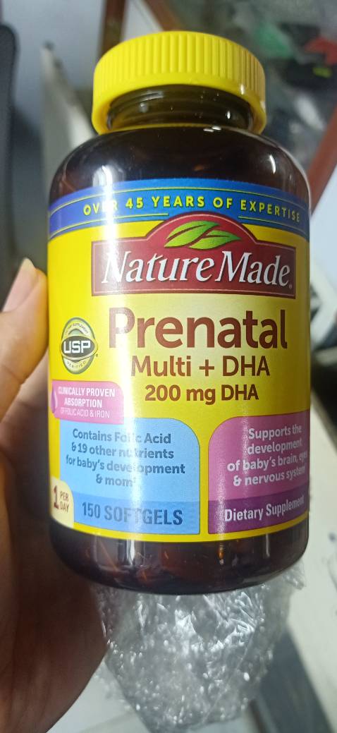 Hàng còn nguyên vẹn nhưng không biết chất lượng như thế nào