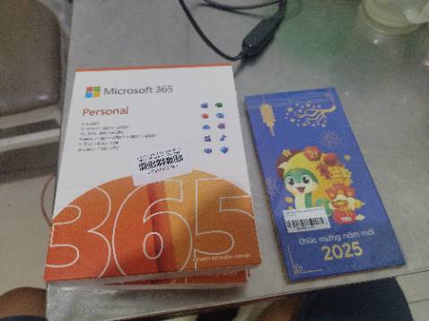 Không có màng nilon cho hộp sản phẩm. Dễ bị thấm nước và không đảm bảo hàng mới. Không có màng nilon cho hộp sản phẩm. Dễ bị thấm nước và không đảm bảo hàng mới.
