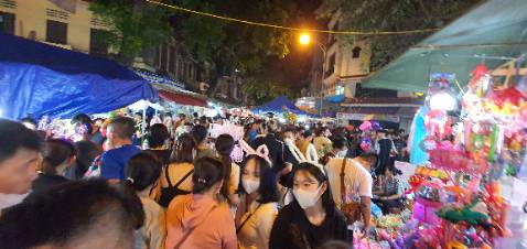 Giao hàng nhanh, đặt 2.9 mà sáng 3.9 đã giao trước 10h. Nồi 24cm nhìn to, nấu cho 4-6 người lớn ăn vẫn ok. Hàng ko bị móp méo gì cả. Tiki cho check hàng trước. Giá là 505k . Nói chung OK