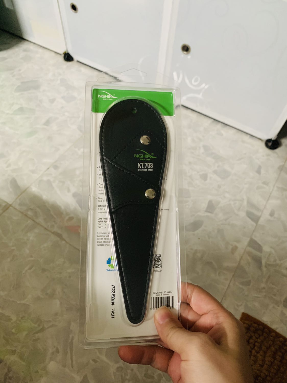 Sản phẩm tốt trong tầm giá, tôi hài lòng sau khi mua hàng. Giao hàng nhanh và đóng gói cẩn thận. Tôi chia sẻ thêm hình ảnh cho mọi người tham khảo khi mua hàng nhé. Tối sẽ mua lại lần nữa của shop nếu cần thêm.