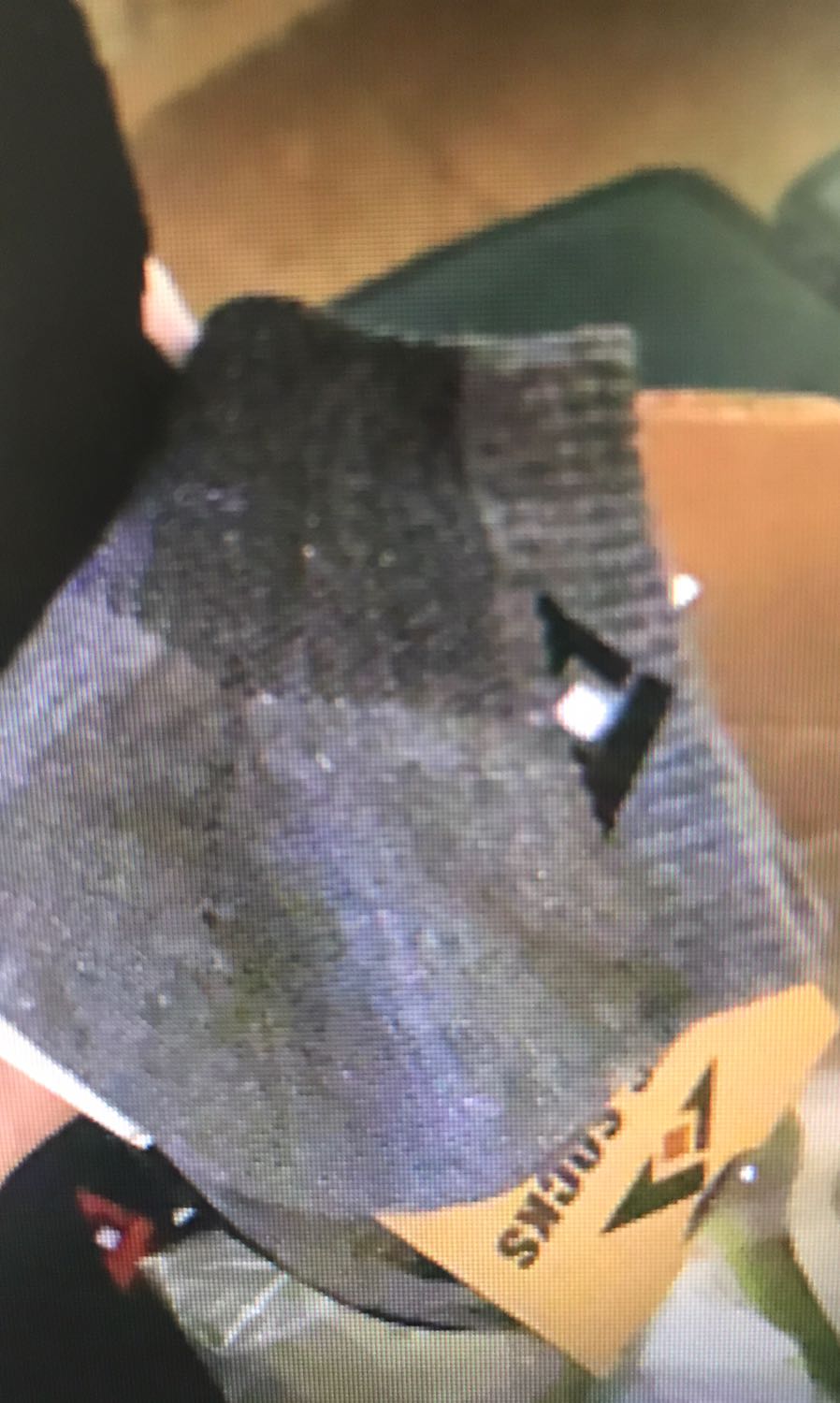 Hộp nhìn rất sang có thể làm quà tặng được nha, tặng anh hay ny hay bố hay ông gì đó đều được nữ cũng có thể đi nữa đó ạ