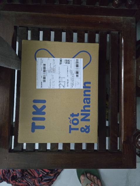 Giao hàng rất nhanh, đóng gói đẹp, 5 sao xho Tiki