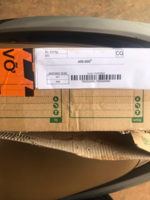 Không hiểu kiểu gì luôn. Mình đặt hai bình x 225k/bình = 450k. Lúc nhận hàng vẫn trả đủ 450k, mở ra được một bình.