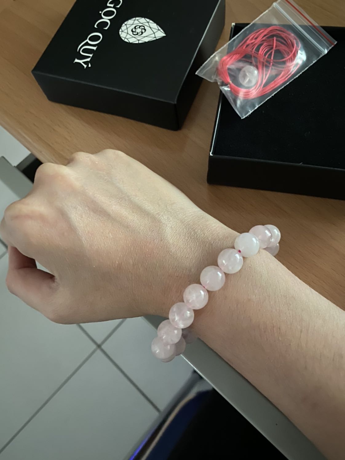 Cũng được, màu hơi nhạt tí, tương xứng với giá tiền.