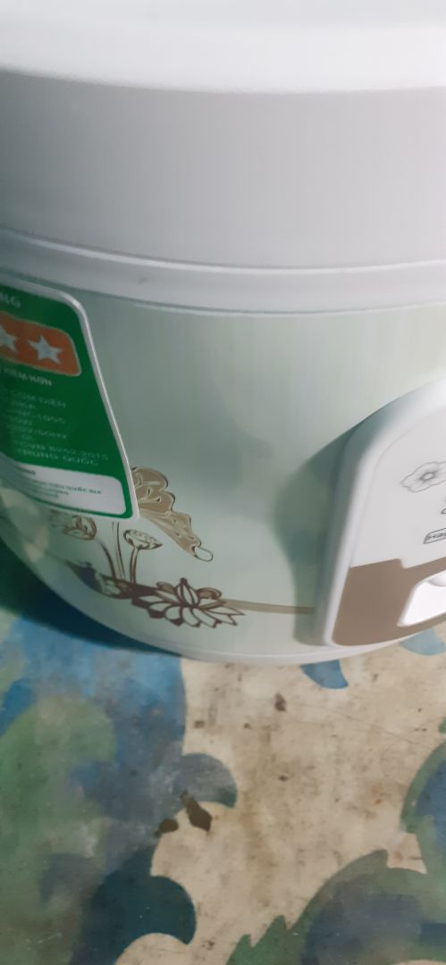 vận chuyển bị móp méo .buòn