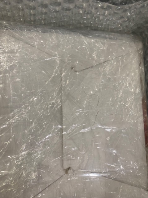 máy xài ổn, nhưng ko có hướng dẫn sử dụng
Bên nhà bán lúc đóng gói khoả thân hay gì mà dính nguyên cọng lông heo thấy gớm.