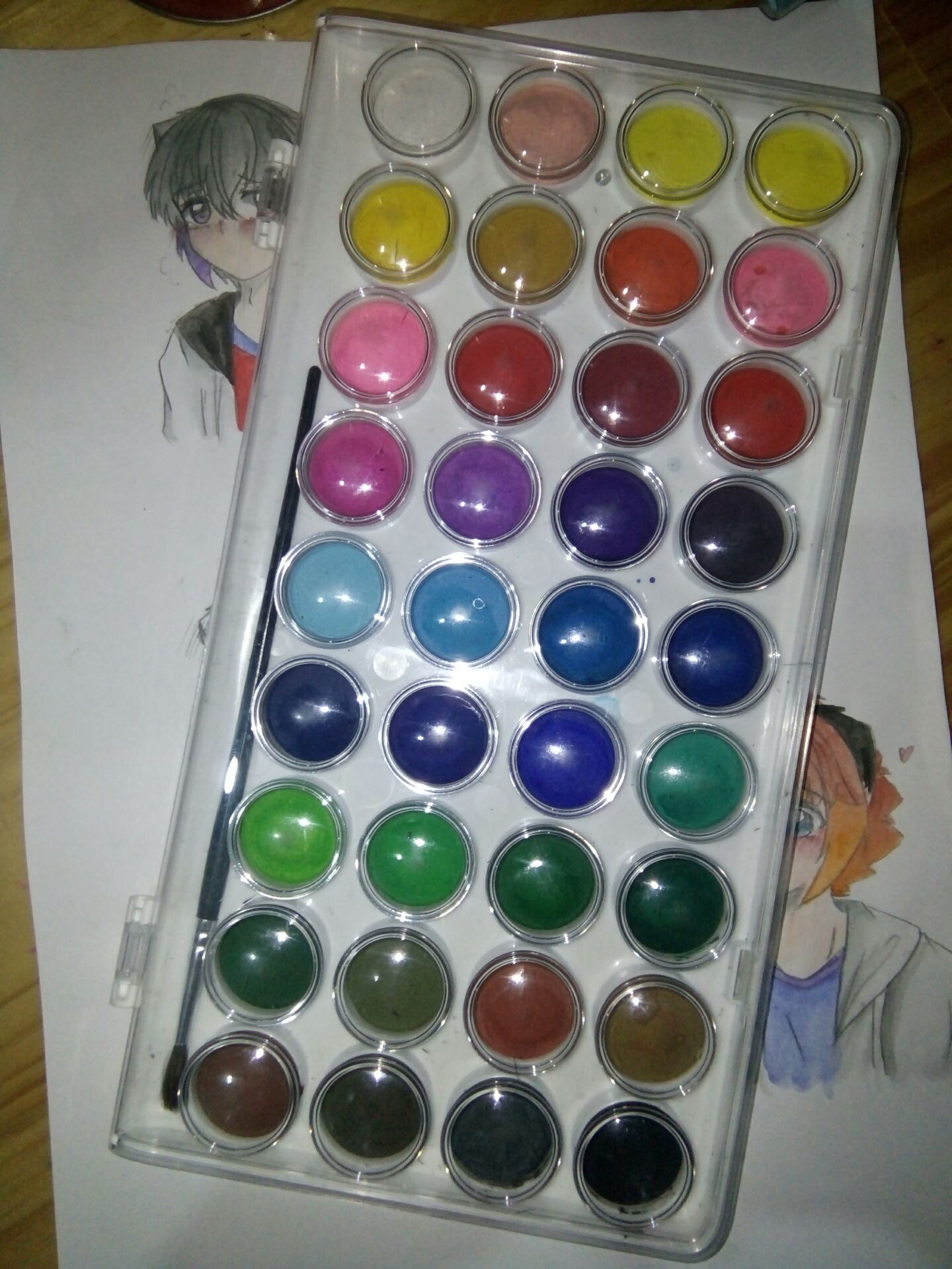 Màu rất đẹp, dễ xài, mau khô, giao hàng nhanh :3 rất thích >< tuy nhiên dễ khô quá làm ko kịp tô tiếp nên đôi khi bị lỗi ? nhưng ko sao.. vẫn rất đẹp, rất thích :3 Màu rất đẹp, dễ xài, mau khô, giao hàng nhanh :3 rất thích >< tuy nhiên dễ khô quá làm ko kịp tô tiếp nên đôi khi bị lỗi ? nhưng ko sao.. vẫn rất đẹp, rất thích :3