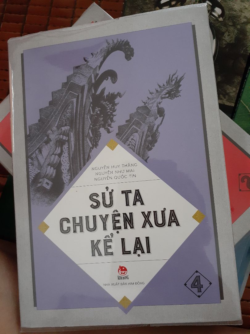 sách bọc chất lượng cao.