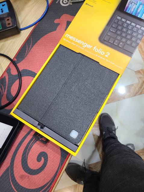 Giao ko đúng hàng, đặt hàng keyboard pro thì giao hàng folio 2 giá rẻ hơn. Đã quay lại clip và đang ko biết có trả lại đc hàng và hoàn tiền ko?