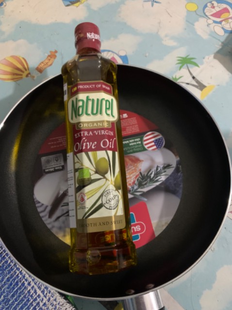 Sản phẩm ok. Thơm dầu oliu đặc trưng. Hi