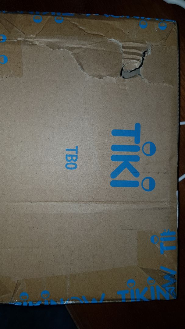 1 SAO  VÌ CHẤT LƯỢNG QUÁ TỆ 👎
Giá bàn chải không hề rẻ và đây là bàn chải khách hàng nhận được. Vỏ hộp vô cùng dơ và cũ kỹ, có vẻ như hàng tồn rất lâu rồi. Tôi không thể nào diễn tả hết sự thất vọng khi mở hàng ra, hàng cũ và dơ như vầy vẫn bán cho khách được, TIKi xem thường khách hàng đến vậy sao !!! CÁC BẠN NÊN SUY NGHĨ KỸ KHI MUA HÀNG Ở ĐÂY, QUÁ THẤT VỌNG!!!