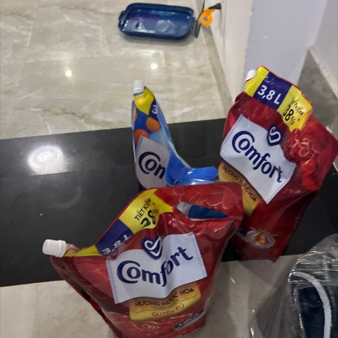 để có hàng tặng mà không thấy ak..