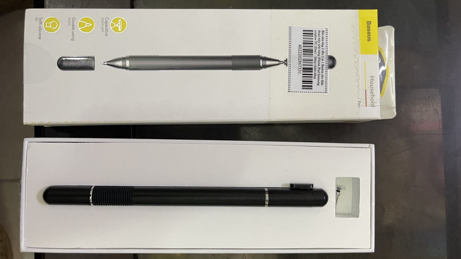 Lúc đầu chỉ nghĩ là những điện thoại như Samsung Note mới có thể dùng bút và có bút dùng cho đến khi biết được bút Baseus này, tuy ko thể có chất lượng tương đương với bút chính hãng cho từng điện thoại nhưng bù lại bút cứng cáp, có đầu thay thế, ko phải sạc pin và chất lượng chấp nhận đc, giá thành phải chăng và đem lại cảm giác thích thú khi có thể viết trên Iphone thì như thế đã là quá đủ!

Hi vọng độ bền của bút sẽ đc lâu dài và khuyên các bạn cứ mua thử để trải nghiệm!

Năm mới 2021 kính chúc các bạn dồi dào Sức khoẻ và sử dụng bút hiệu quả!