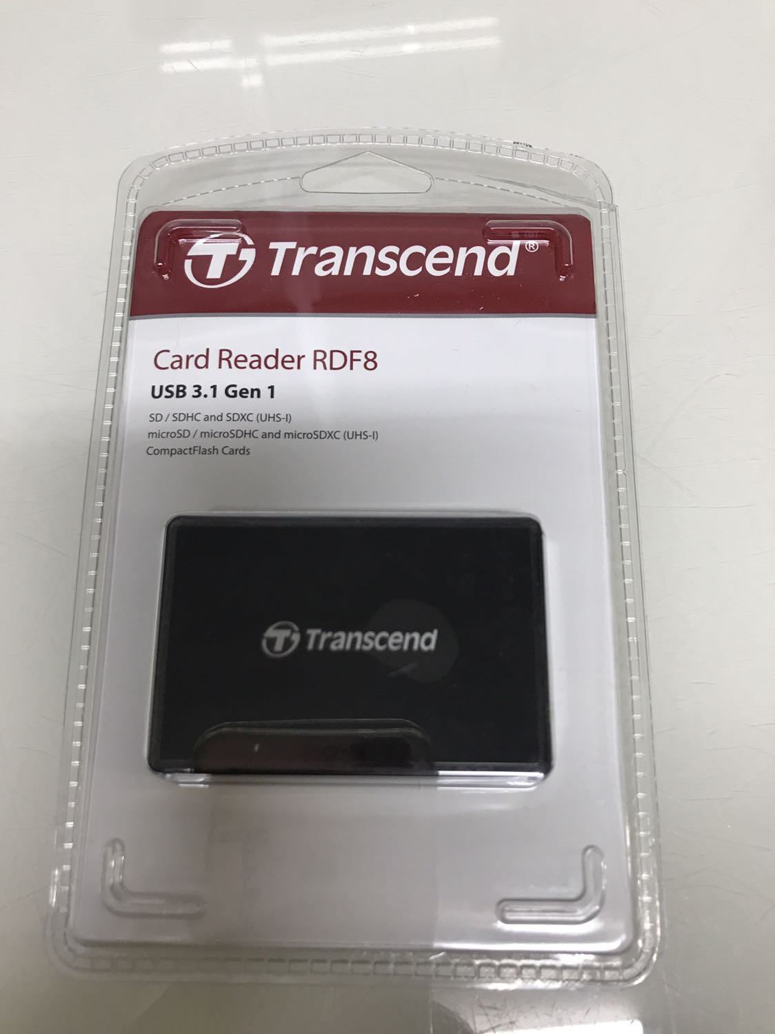 Chưa xài nhưng hình thức đẹp, có kèm cọng dây kết nối với máy tính rồi nha mọi người