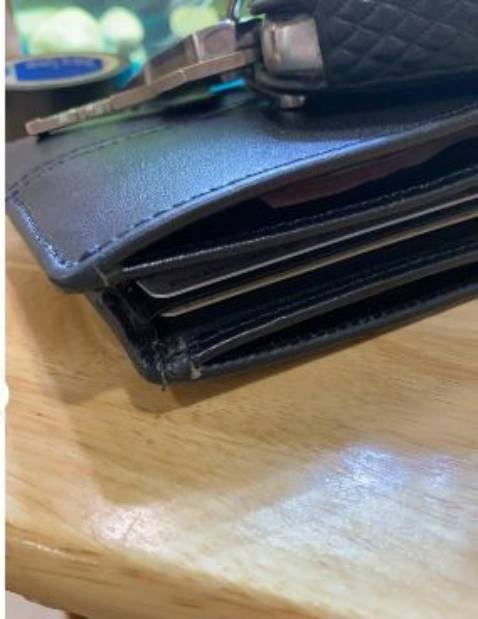 Ví ok nhé mua tặng ck mà ổng hài lòng lắm chất lượng phục vụ của shop cũng rất ok nha Ví ok nhé mua tặng ck mà ổng hài lòng lắm chất lượng phục vụ của shop cũng rất ok nha