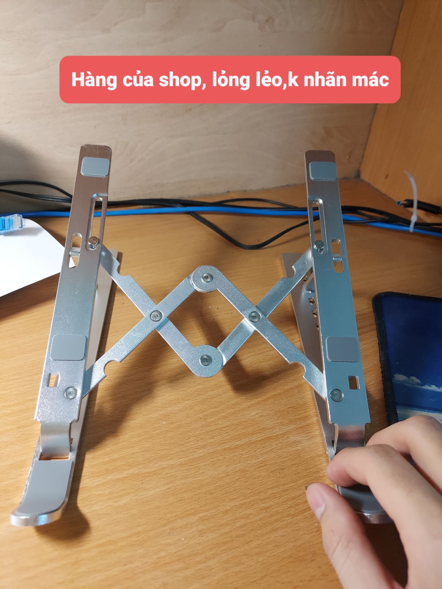 Hàng fake, lỏng lẻo , k chắc chắn. Trước đây mình đã mua 1 cái tương tự của Tamayoko, thì rất chắc chắn và có in logo của nhà sản suất. Thất vọng về sản phẩm và đồng tiền bỏ ra !