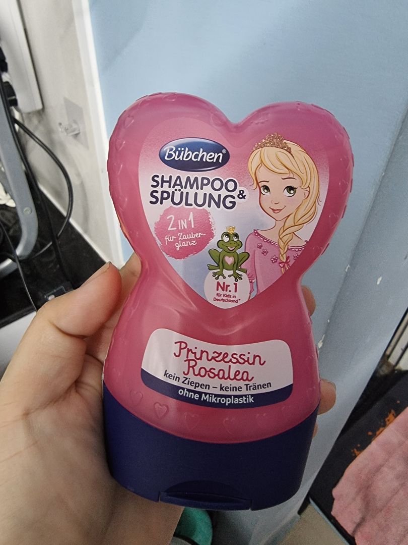 dầu gội thơmmmmm
giao hàng nhanhhhhhhh
chất lượng thì để xài thử sẽ ủng hộ tiếp.