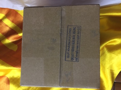 Túi lụa xịn nha, kéo dễ dàng. Đút gọn gàng, tiện lợi. Many thanks shop ạ!!