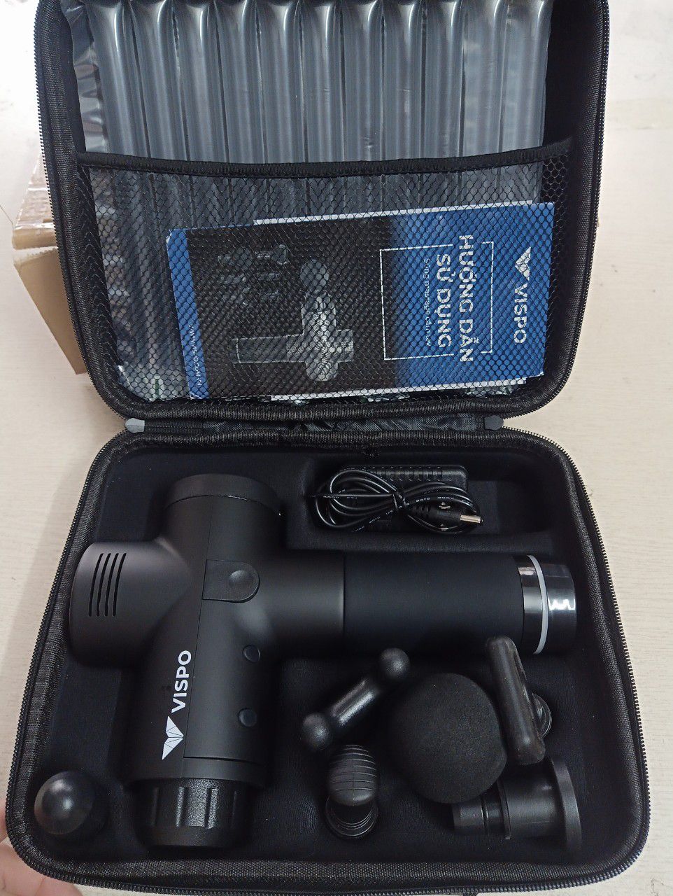 máy dùng rất thích, điều chỉnh cường độ đến mức 30 (máy cũ mình có 9 mức thôi) dùng khá êm tiếng động cơ nhỏ. Đóng gói hàng cẩn thận, bảo hành đầy đủ