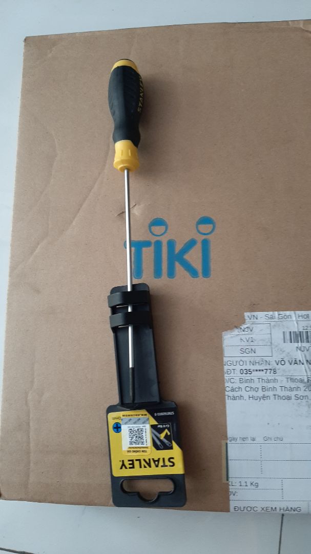 hàng ko giống trong hình. em mua cây to mà giao cây nhỏ là sao