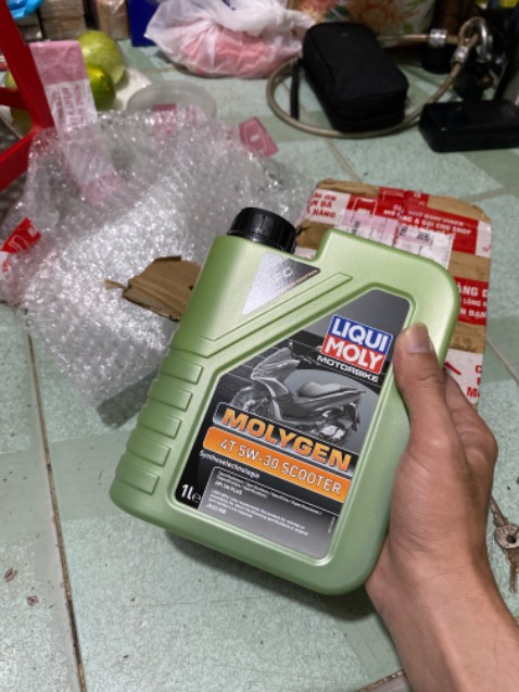 Giao hàng không đúng sản phẩm. Đặt hành sản phẩm mới, nhưng giao mẫu cũ.