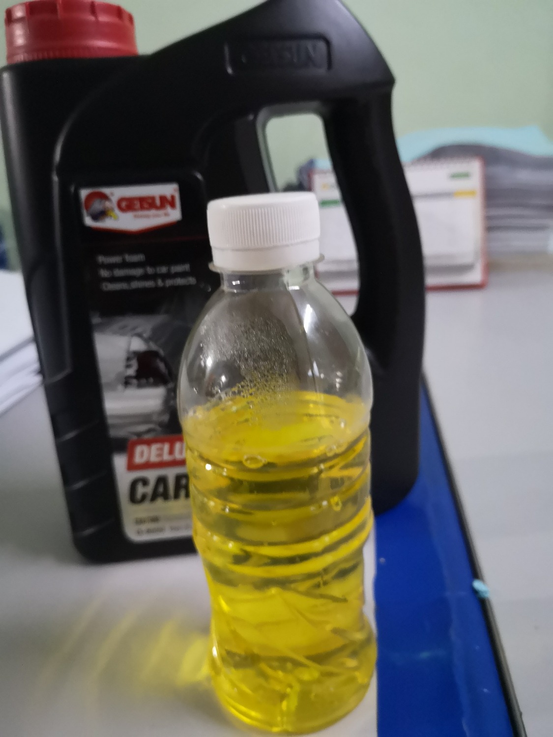 Về cơ bản hàng xuất xứ rõ ràng có nơi sản xuất, có tem đơn vị nhập khẩu và phân phối
Về chất lượng qua quan sát thấy rất ok nước đặc như mật ông vàng ống ánh
Khi nào rữa thử trải nghiệm thì đánh giá thêm post ảnh thêm cho nhé. cảm ơn tiki