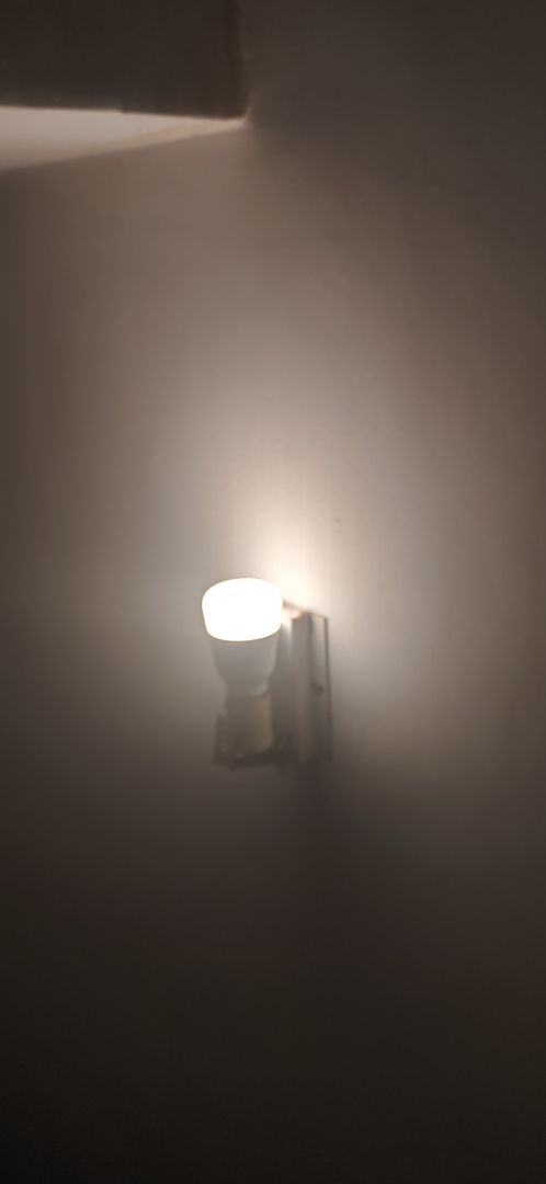 Hàng chắc chắn, kết hợp được với Google Home, Google Assistant, Mi Home.