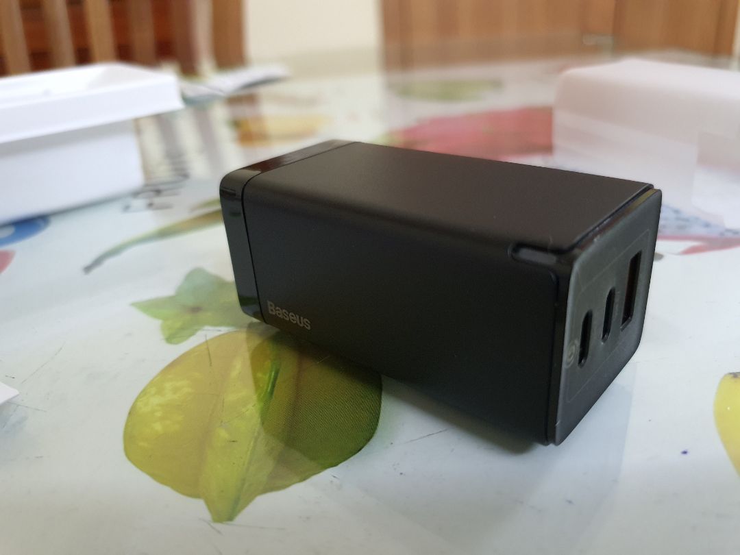 Hàng chắc tay, cầm thấy xịn, cảm nhận ban đầu tốt. Giao hàng nhanh, nhiệt tình. Chờ dùng 1 thời gian mình review tiếp.