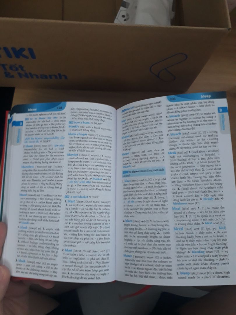 Đóng gói: Chỉnh chu, không trầy xước
Sách: Mới, không lem mực, kích cỡ chữ vừa đủ
Có tặng kèm bookmark nữa
Tóm lại là đáng tiền bỏ ra