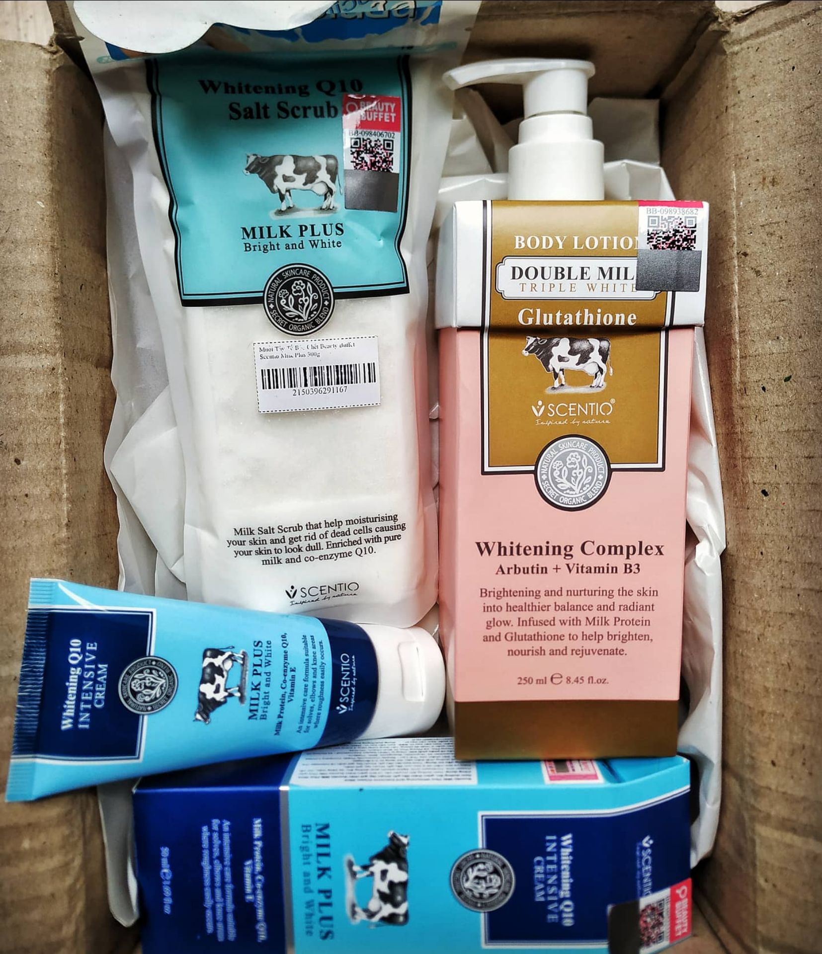 được tặng kèm khi mua sữa dưỡng thể. nhiều và chắc chắn. thoa lên da mát xa rất thoải mái và sạch sẽ.
cảm nhận tốt.