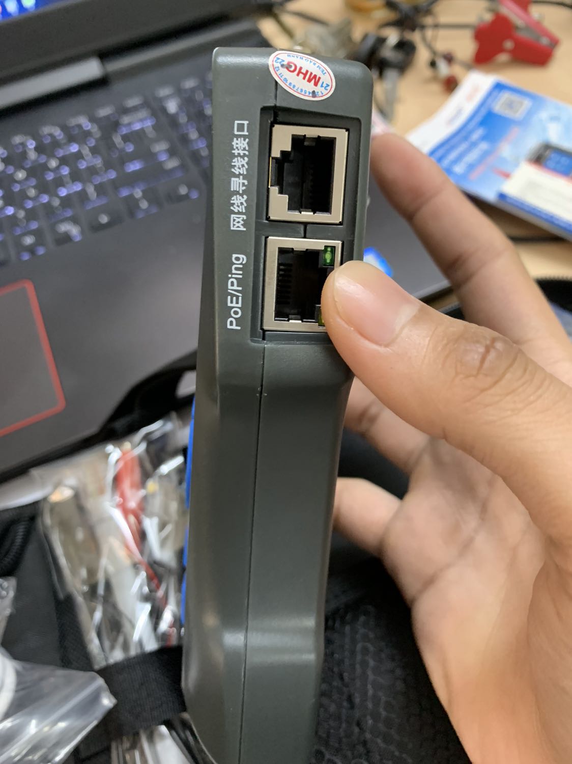 Thiết bị toàn tiếng Trung, nhắn shop nhiều ngày không trả lời