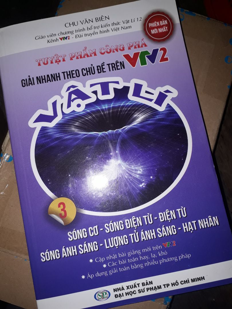 sách ok lắm mn, giao hàng nhanh hơn dự kiến, lần sau sẽ ủng hộ tiki tiếp