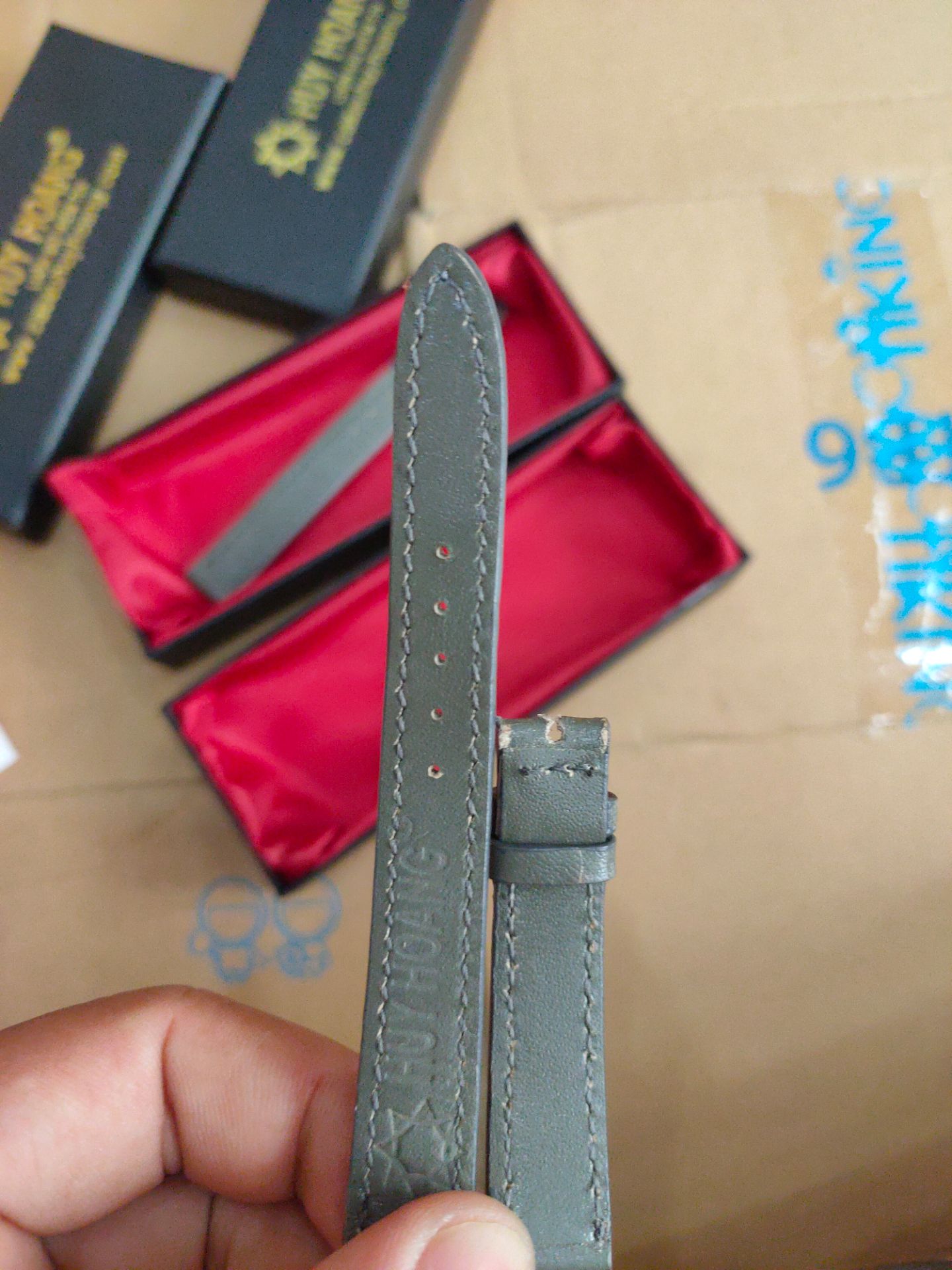 Mua lần 2 ở Huy Hoàng shop trên TiKi rồi.... xài rất tốt mua lần 2 sợi để dành sử dụng luôn...