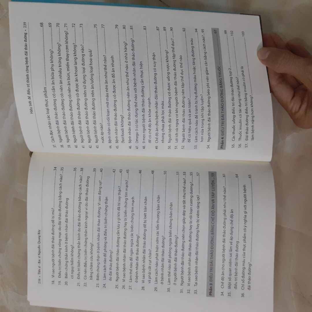 Nội dung: Sách hay, nội dung chi tiết đầy đủ với nhiều nhóm nội dung.
Giọng văn dễ đọc, không hàn lâm khó hiểu nên ai cũng có thể tìm hiểu.
Hình thức: Giấy dày vừa phải, nhẹ, dịu mắt.