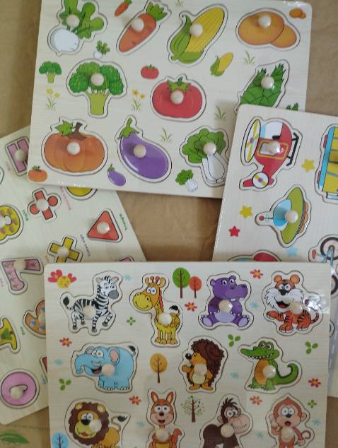 Nhìn ảnh mình chụp nè còn đẹp hơn cả ảnh mẫu, đấy là đt đang còn có 10% pin nên hơi tối đó. Thấy nhà hàng xóm có nên tiki đặt ngày về cho con, giao hàng nhanh như cơn gió luôn ý, sáng sớm đặt chiều nhận đc. Tiki dạo này giao hàng tốt ghê ta. Hàng shop chuẩn xịn ngon bổ rẻ, mọi ng nên mua nha