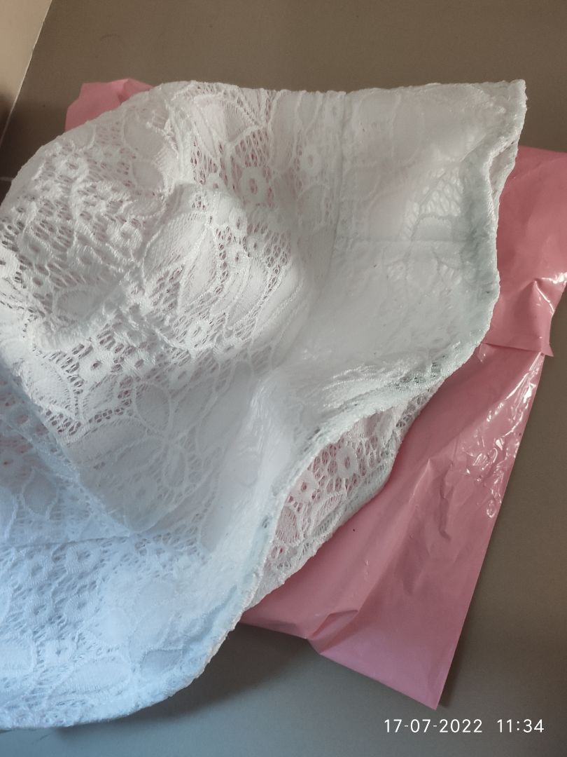 giao cái này thì có liên quan đến hàng đã đặt mà giao vậy shop? Bán hàng có lòng tự trọng ko vậy giao lung tung vậy??? giao cái này thì có liên quan đến hàng đã đặt mà giao vậy shop? Bán hàng có lòng tự trọng ko vậy giao lung tung vậy???