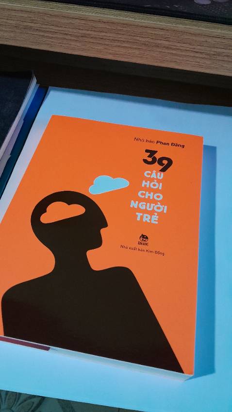 Sách giao nguyên vẹn, còn mới. Tiki bán nên yên tâm về chất lượng sách