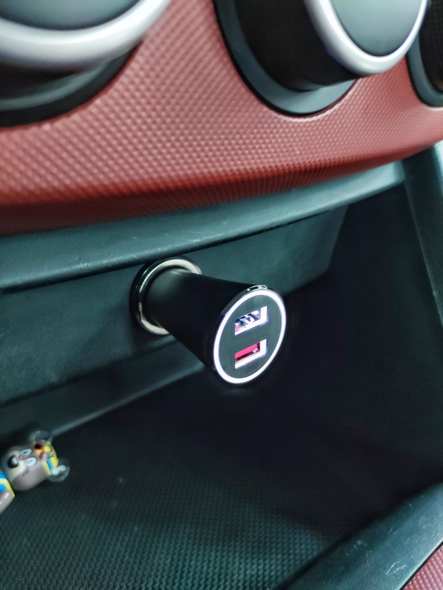 Rất ok. Sạc nhanh cực như sạc Zin theo máy. Tiện lợi