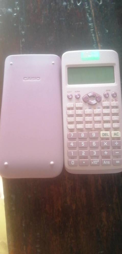 Giao hàng nhanh hơn dự kiến, màu máy đậm hơn mình nghĩ.