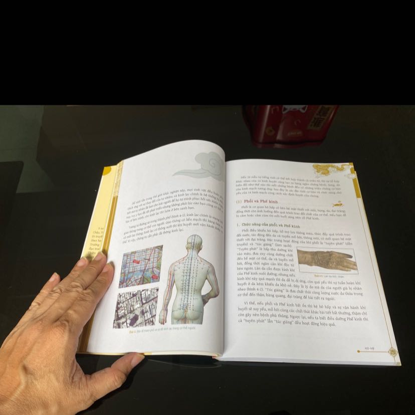 Sách dày, giấy trắng đẹp, nội dung chi tiết, hình minh họa rõ ràng!
Đây là một trong nguồn cuốn sách y dưỡng rất quan trọng để hiểu bản thân và tránh bệnh tật.