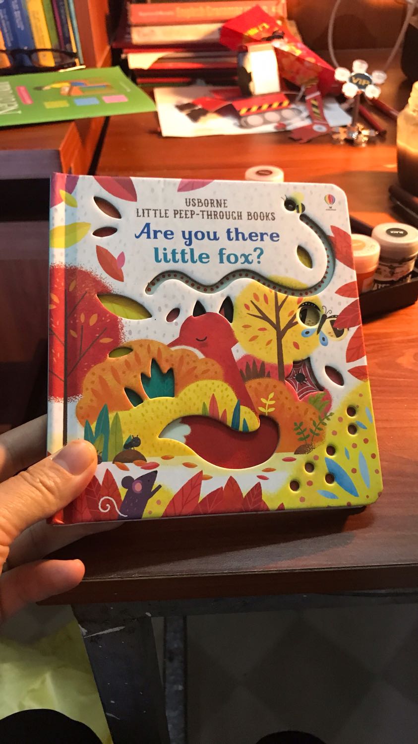 Sách phải nói là quá đẹp! Không nhiều nội dung nhưng hình ảnh tuyệt vời.