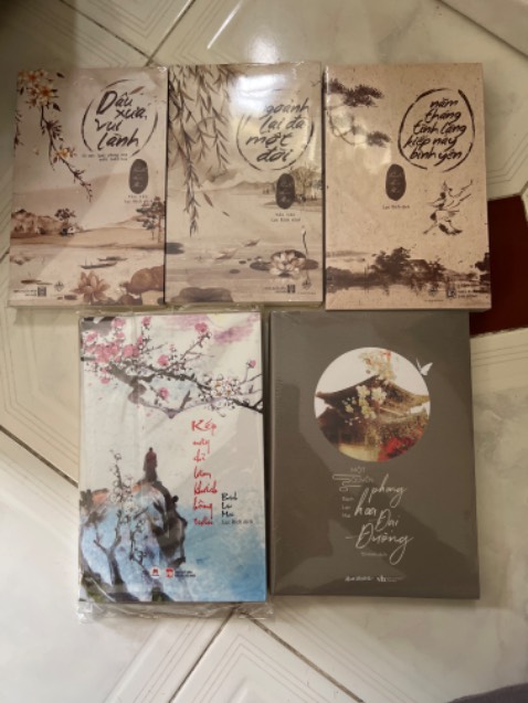 Các sách được đóng gói và bao bì cẩn thận,Tiki Now giao hàng nhanh! Cảm ơn Tiki nhé