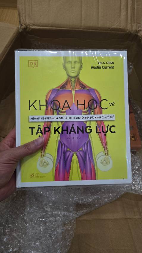 Sách rất ok
Đóng gói và vận chuyển rất không ổn