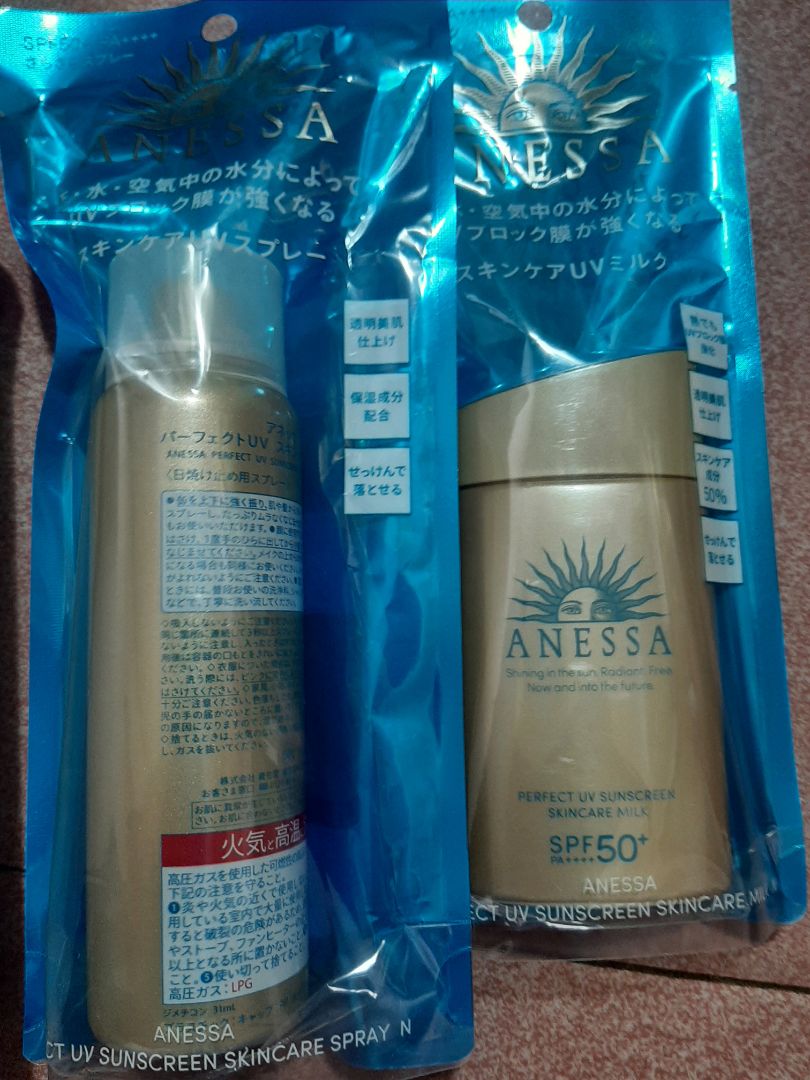 giao đúng hàng, đúng hạn, đóng gói cẩn thận.
Chất lượng thì khỏi phải bàn đã mua lần thứ 3, lần này mua đc giá rẻ còn khuyến mãi cả bình nước. ủng hộ shop